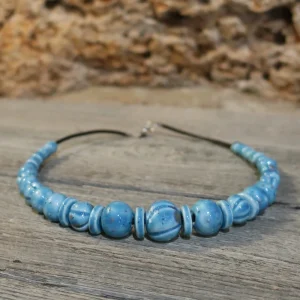 collana con perle in ceramica azzurre artigianato toscana, blue necklace with ceramic beads jewels of tuscany