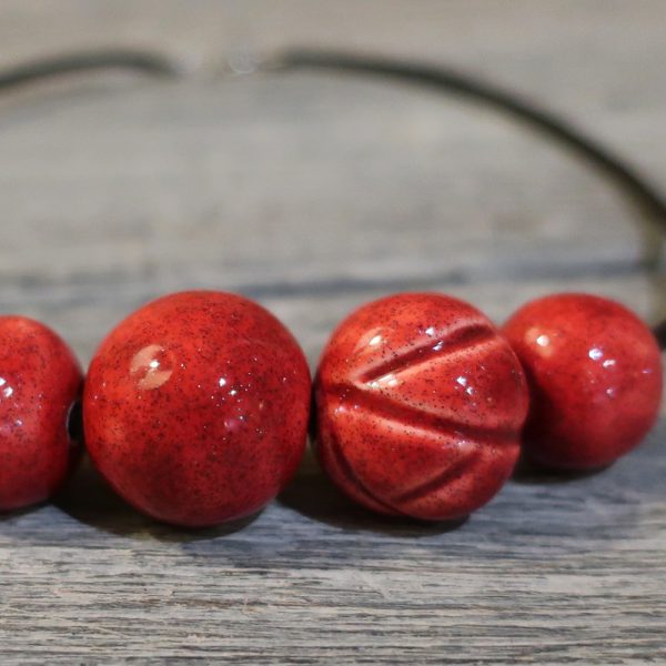 collana rossa gioielli in ceramica made in tuscany, red necklace ceramic jewels made in tuscany