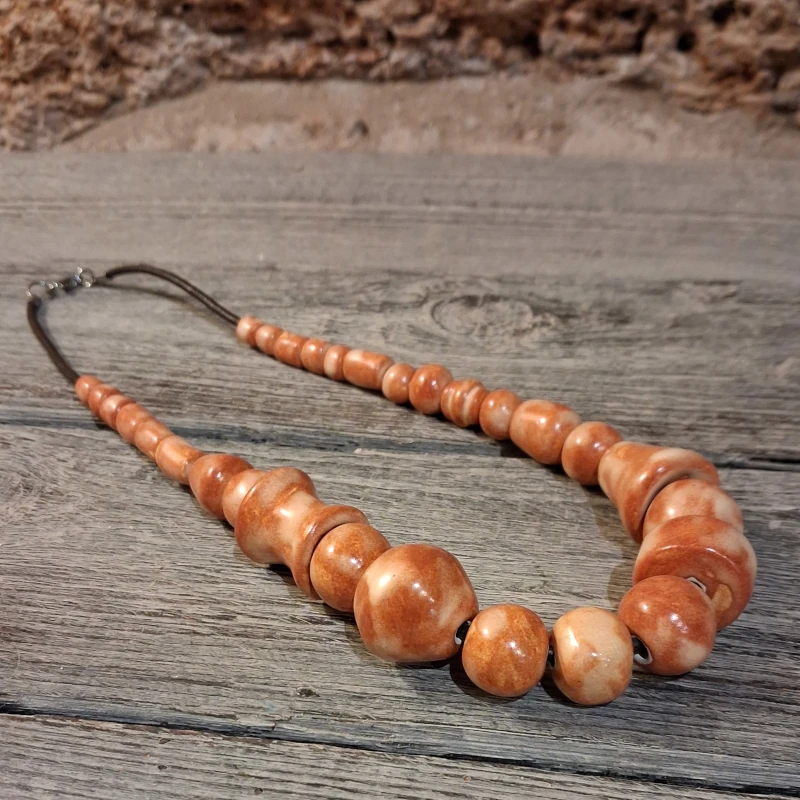 collana terra di siena gioielli ceramica artigianato artistico toscana, burnt sienna necklace ceramic jewels of tuscany