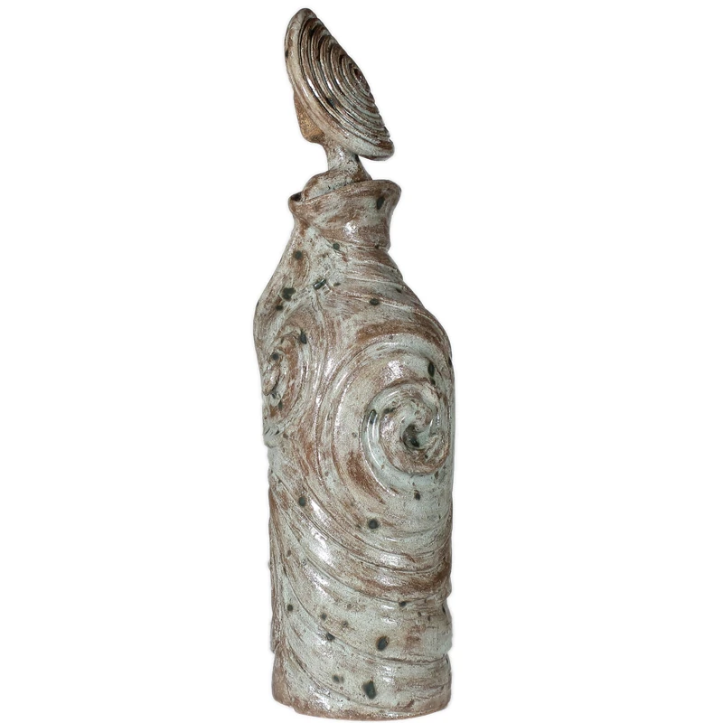 donna in ceramica, woman in ceramic