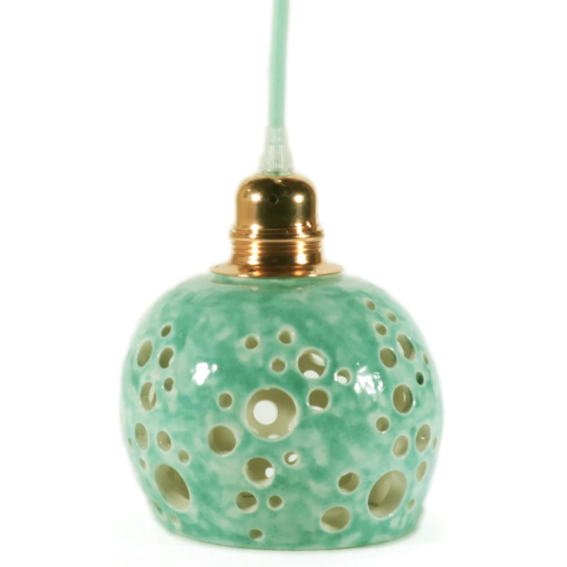 faretto a sospensione fatto a mano in ceramica, handcrafted pendant lamp in ceramic