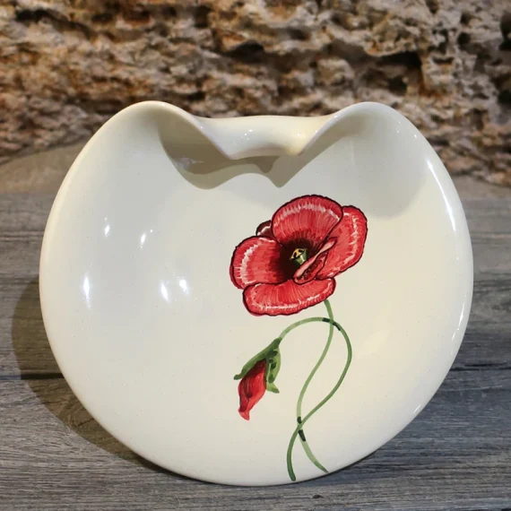 Centrotavola in ceramica con papavero rosso dipinto a mano, diametro 20 cm.