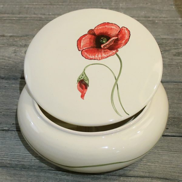 porta cioccolatini in ceramica dipinta a mano con papavero rosso, box in ceramic made in italy with red poppy
