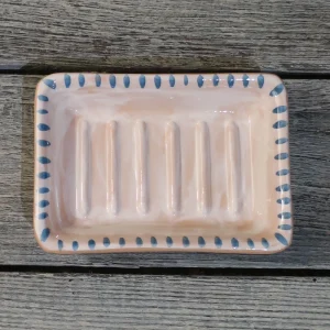portasapone in ceramica beige e blu dipinto a mano,hand painted ceramic soap dish white and blue